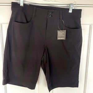 NWT Eddie Bauer women’s travel shorts, size 12